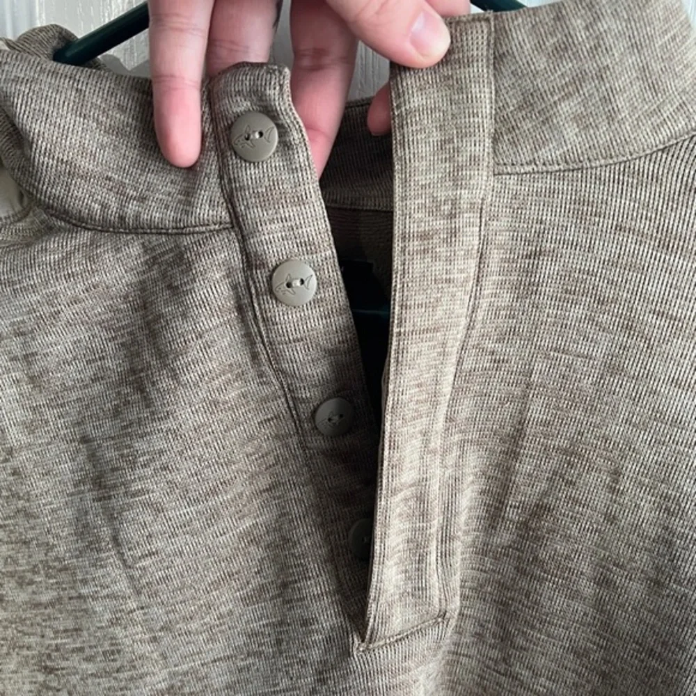 Greg‎ Norman Tan Henley Pullover Men's size XXL Golf Active Hike Travel Outdoor